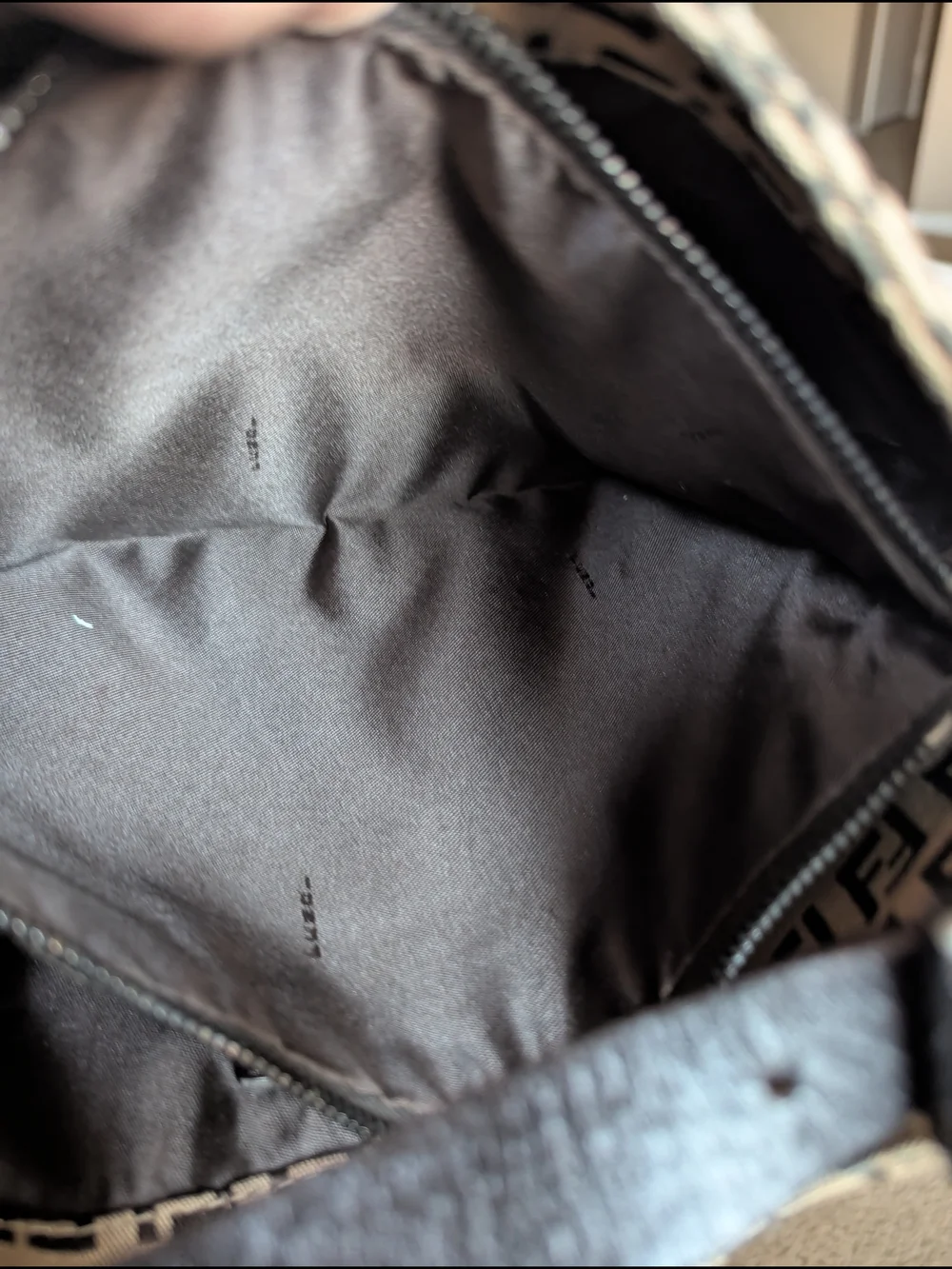 Fendi Zucchino Mamma Baguette Hobo Bag - Picture 11 of 13